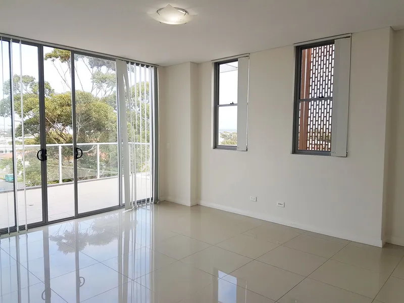 Spacious 3 Bedroom Apartment with Spectacular View