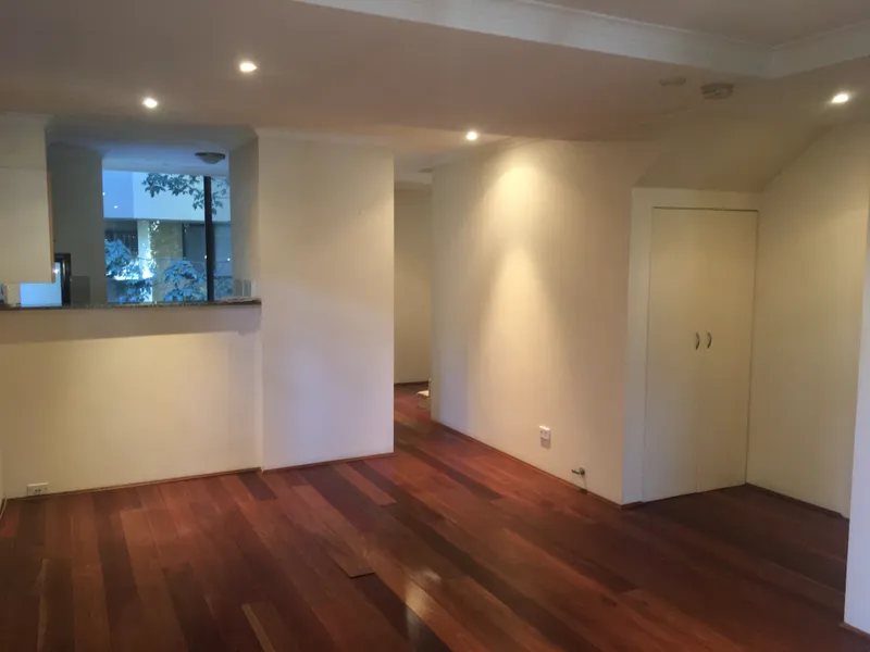 Stunning 3 Bedroom Unit For Lease