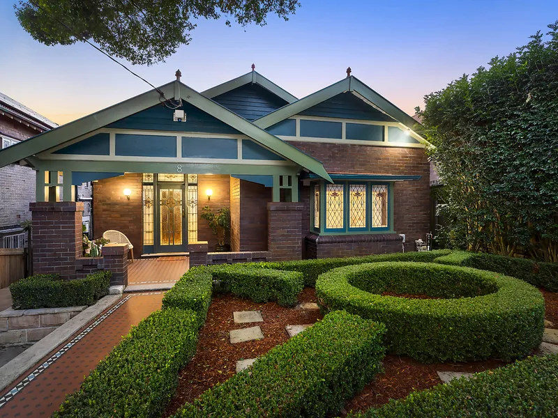 California Dreaming, A 1920s Beauty In Randwick North