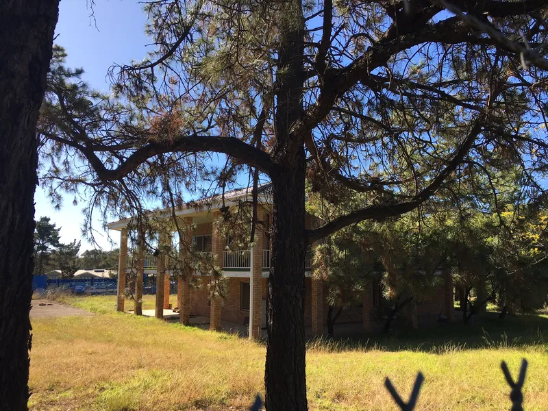 Large Private homestead CloseTo New Airport And Excellent Road Access