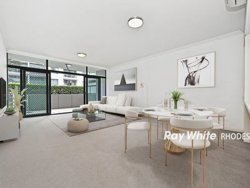 Contemporary large three bedroom family with large courtyard