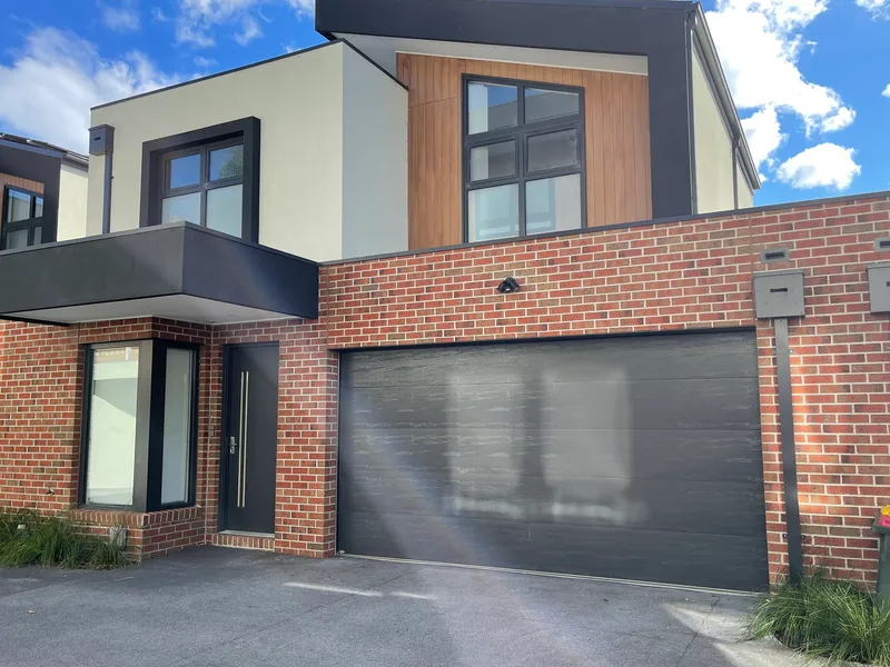 Elora – Architecturally designed crafted homes in Templestowe Lower!