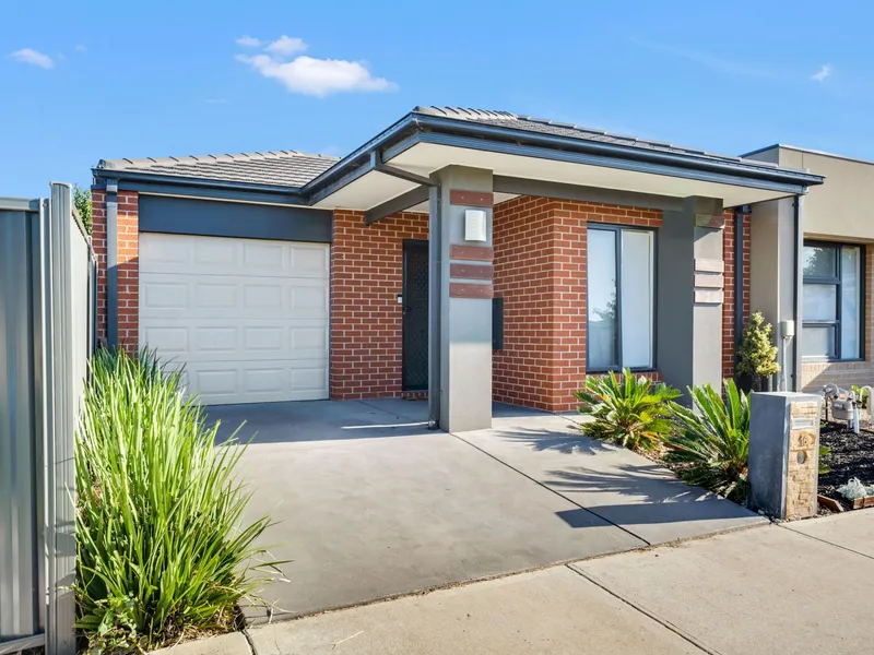 Family living lifestyle in Convenient location