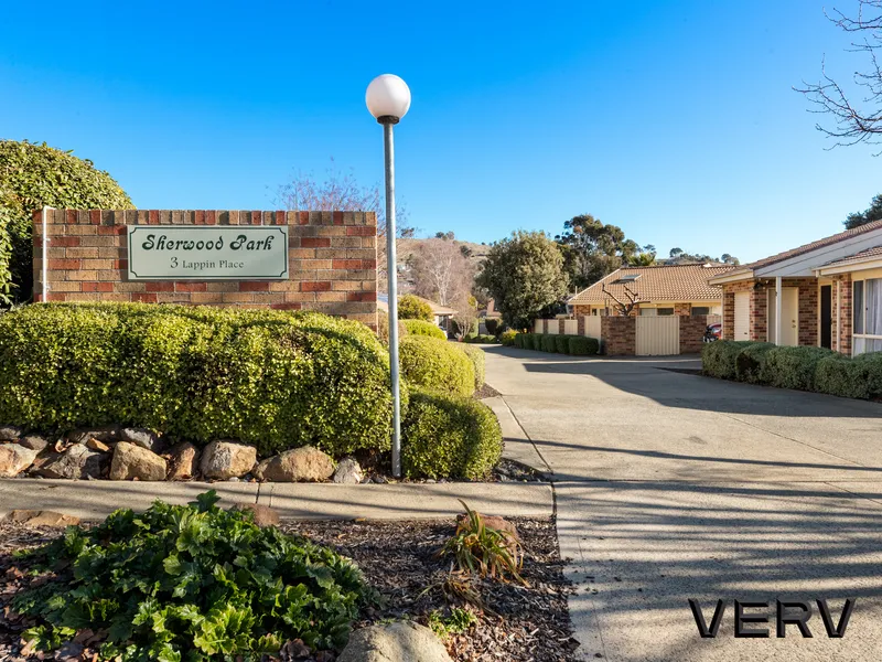 SPACIOUS THREE-BEDROOM TOWNHOUSE
