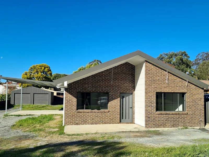 Brand New 3 Bedroom Home with Double Garage