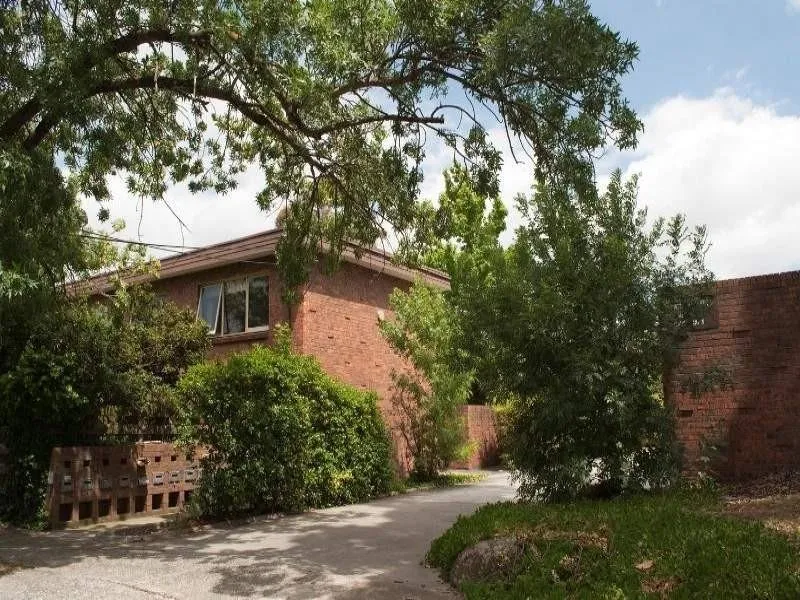 FIRST FLOOR APARTMENT