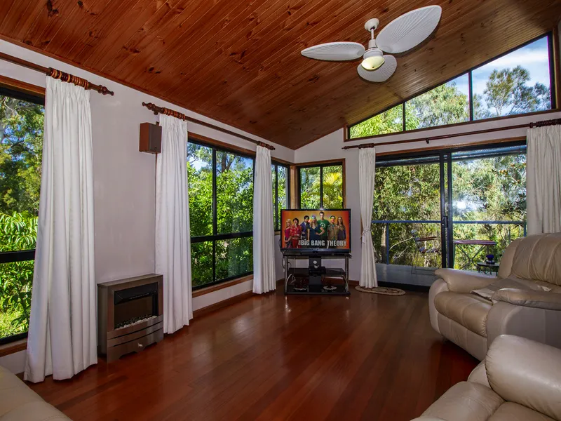 The Majestic Karragarra Island, House on Treasure Island Avenue.