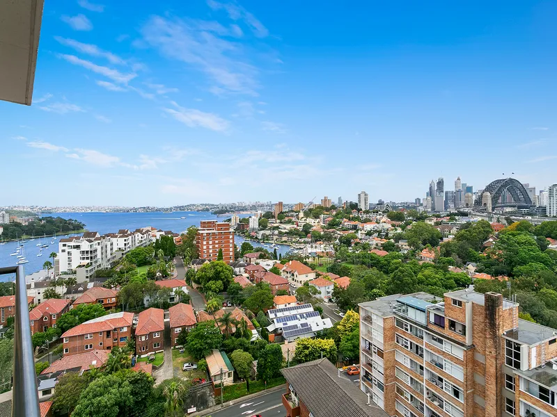 PRESTIGE AND LUXURY WITH EXTRAORDINARY VIEWS