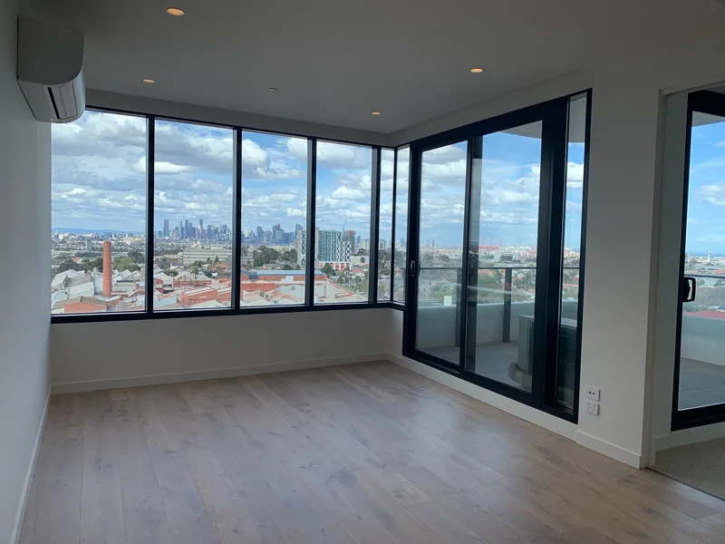 Brand New: 2 Bedrooms 2 Bathrooms, Large unit, East Facing  ***Special Deal! Massive savings!***