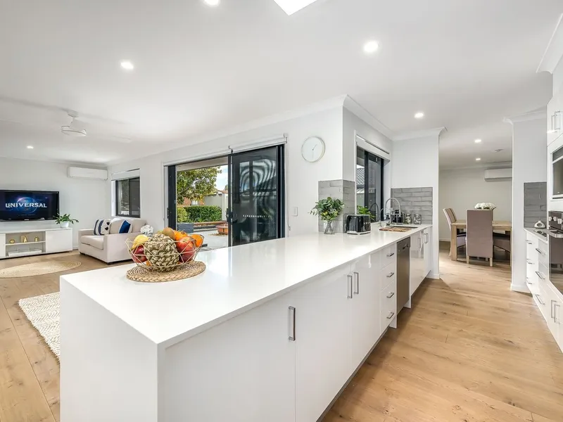 BEAUTIFULLY RENOVATED WATERFRONT