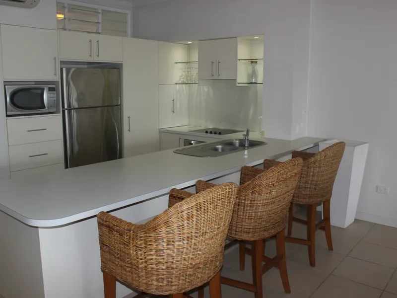 Plantation Lodge Luxury Apartment... Owner Meets the Market