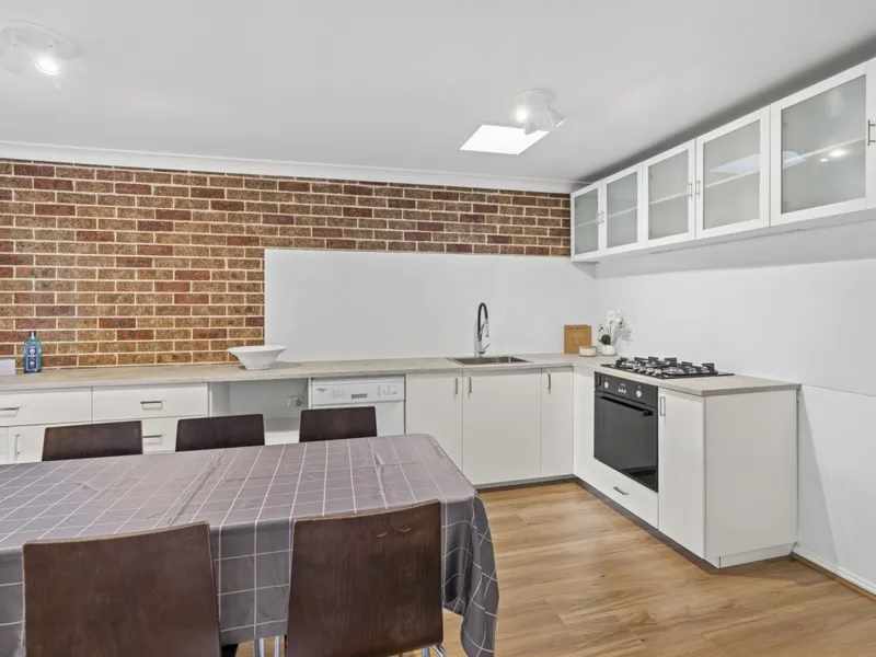 Immaculate Smart Home, Solid Brick, Fully Renovated with New Everything (Nothing to do - Just Move In)