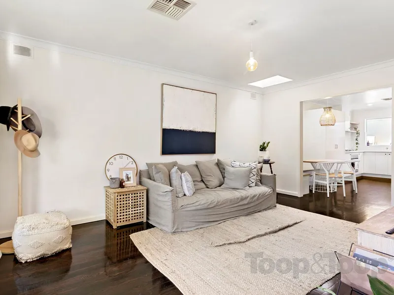 Renovated 2 bedroom unit in great location