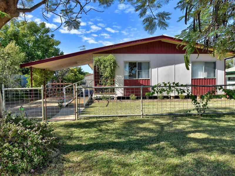 Four bedroom home to lease