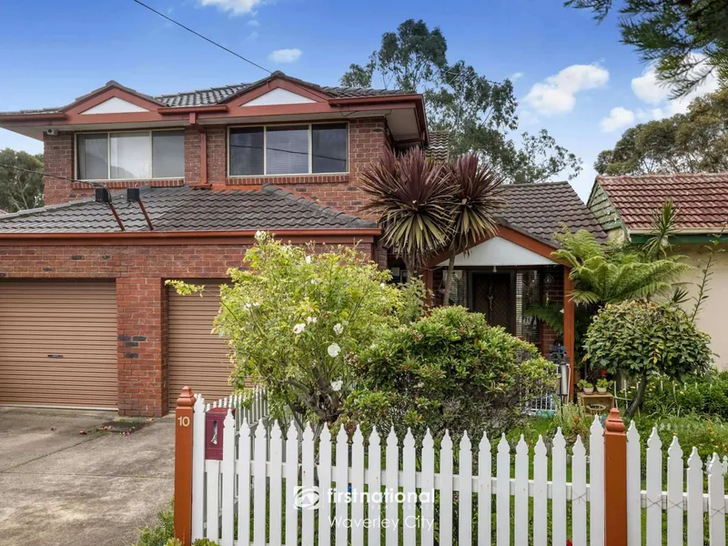 NEST OR INVEST IN A FANTASTIC LOCATION