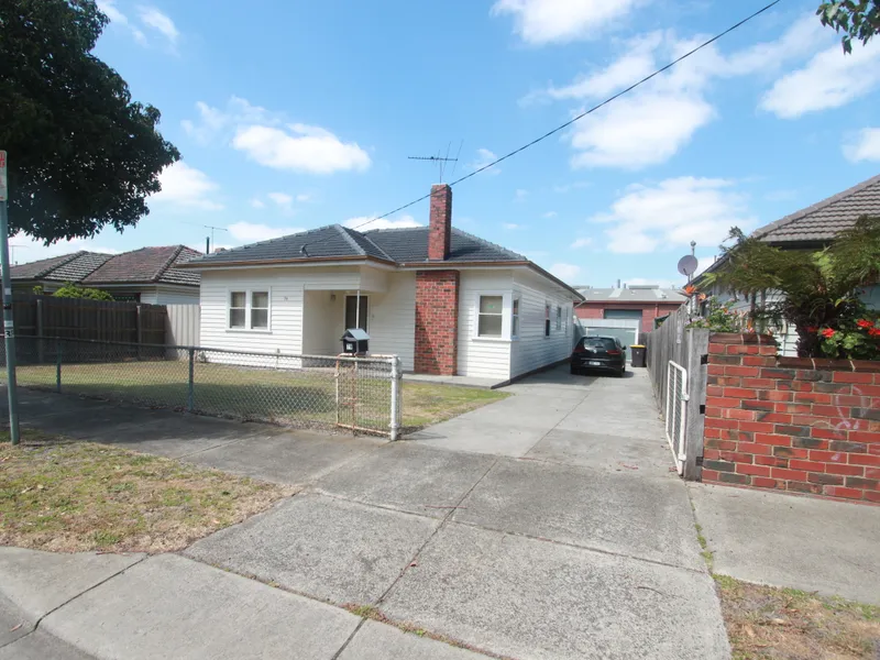 SPACIOUS FAMILY HOME