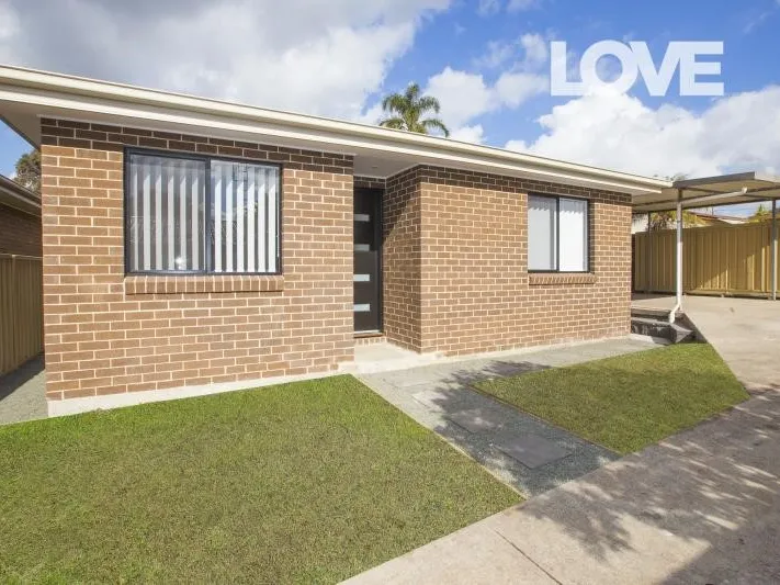 Great low maintenance Unit