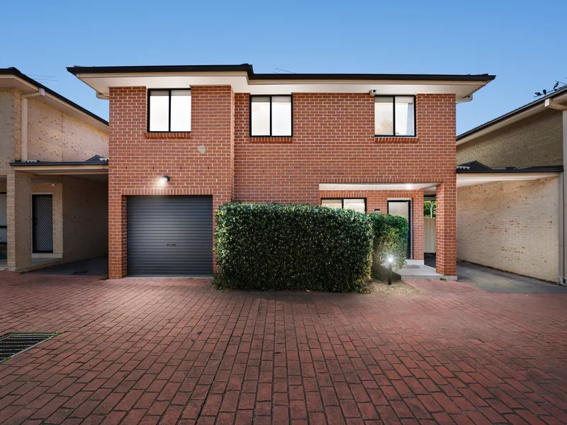 Stunning 4-Bedroom Townhouse in Mount Druitt!