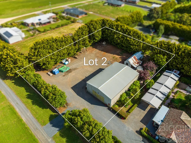 Building Block with Large Shed Close to Creswick & Daylesford