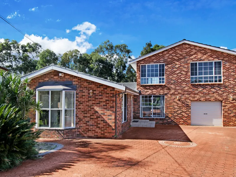 Private, Immense and Peaceful