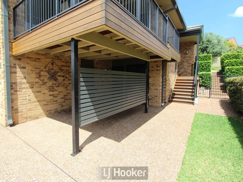 REFURBISHED & MODERN ONE BEDROOM UNIT