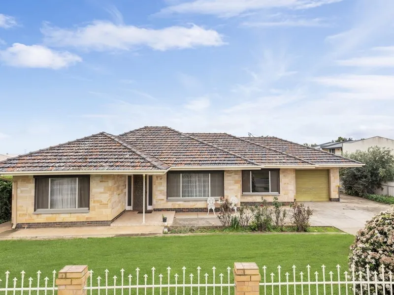 Large Four Bedroom Home (Pets Negotiable)