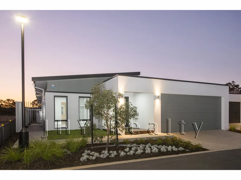 DISPLAY TWO - THE MARINER