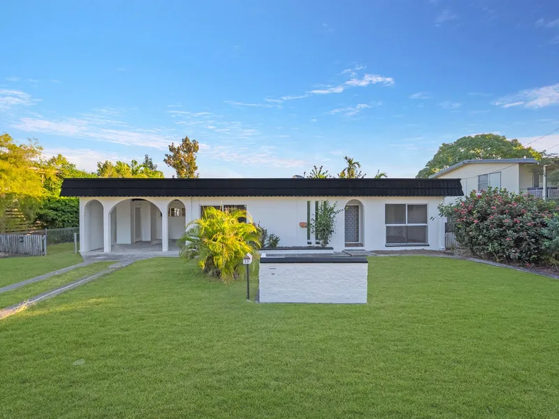 Freshly Renovated Home in Kirwan