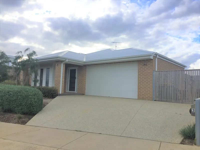 Light and Bright Family Home!