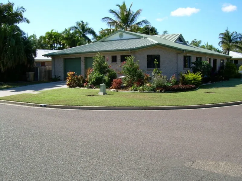 Family Home In Fantastic Location