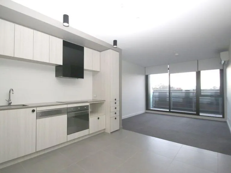 Convenient lifestyle living in Brunswick East