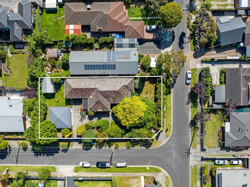 Privacy, Space and Tranquility on 1030m2 (approx.)