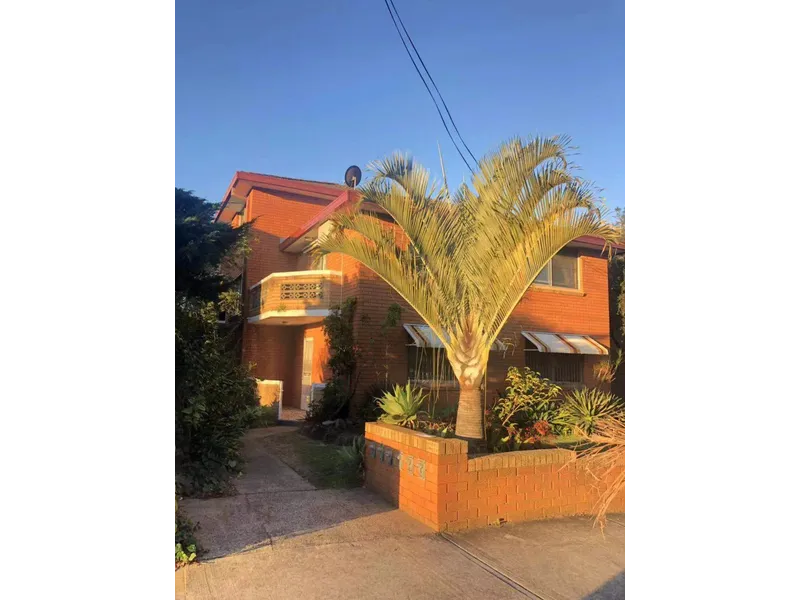 Split Level Townhouse Style 2 Bedroom Unit 