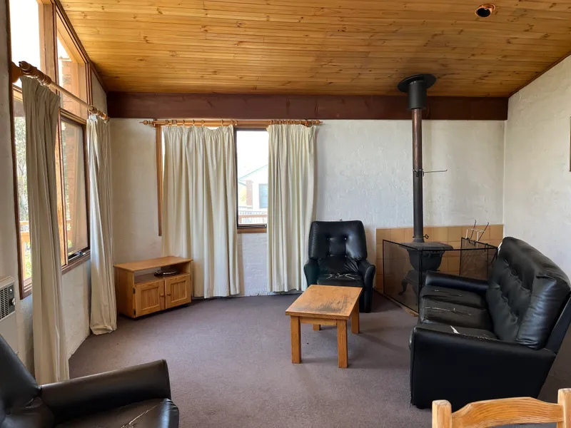 52 week lease available