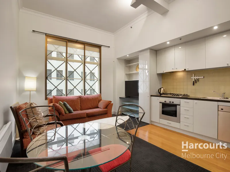 Fully Furnished in Port Authority!