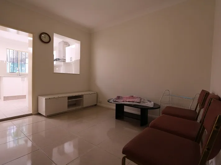 This three-bedroom terrace is situated in quiet residential area