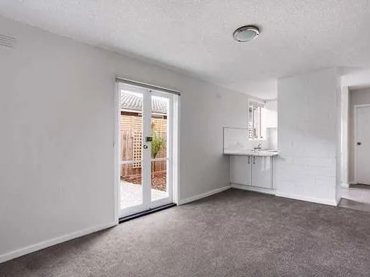 Little gem with indoor/outdoor feeling