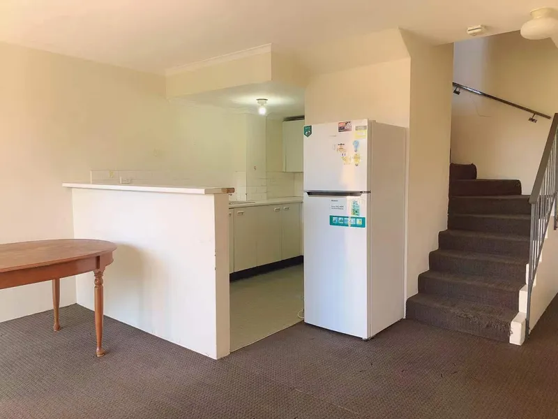Loft Style Two bedroom , enter from Belvoir Street 