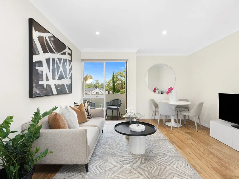 Renovated north-facing apartment in a popular parkside setting 