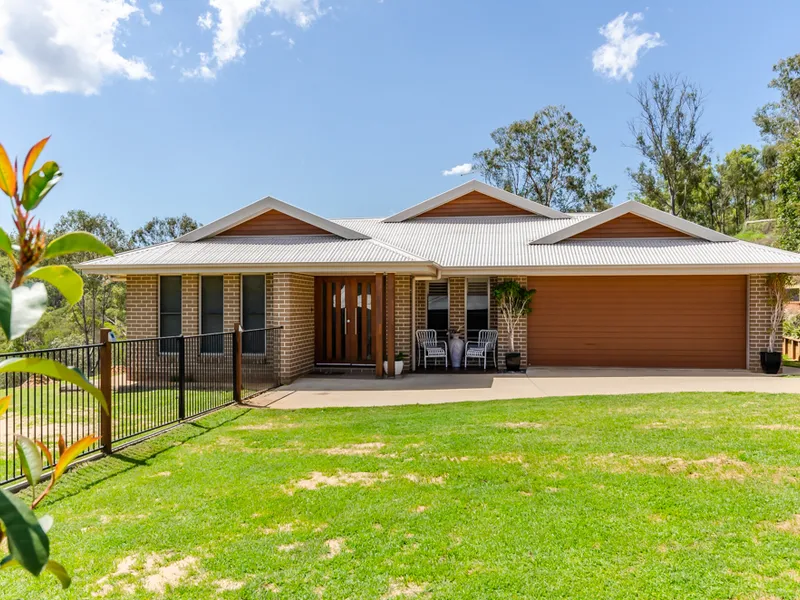 MAKE THE TREE CHANGE - OWNERS KEEN TO SELL!