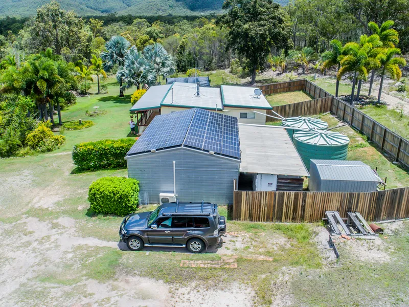 420 Murphy Road Captain Creek - Rosie and Dick’s Pet Retreat $649,950