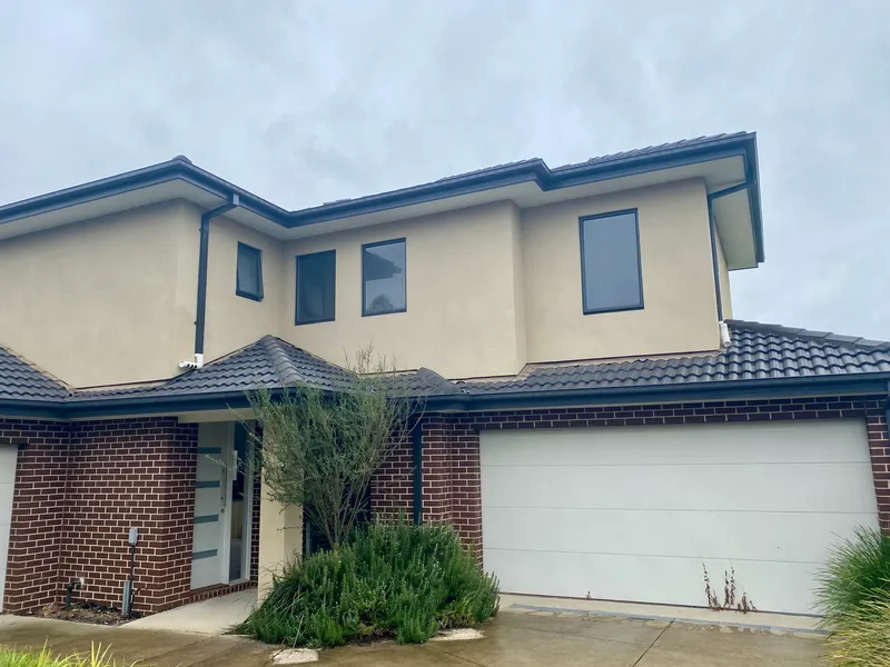 Luxurious and Spacious Abode