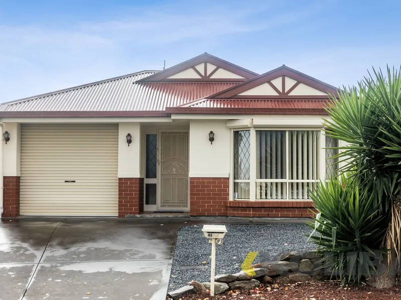 CHARMING 4-BED, 2-LIVING MODERN CONTEMPORARY PROPERTY IN LEAFY LOCATION TO SUIT THE WHOLE FAMILY