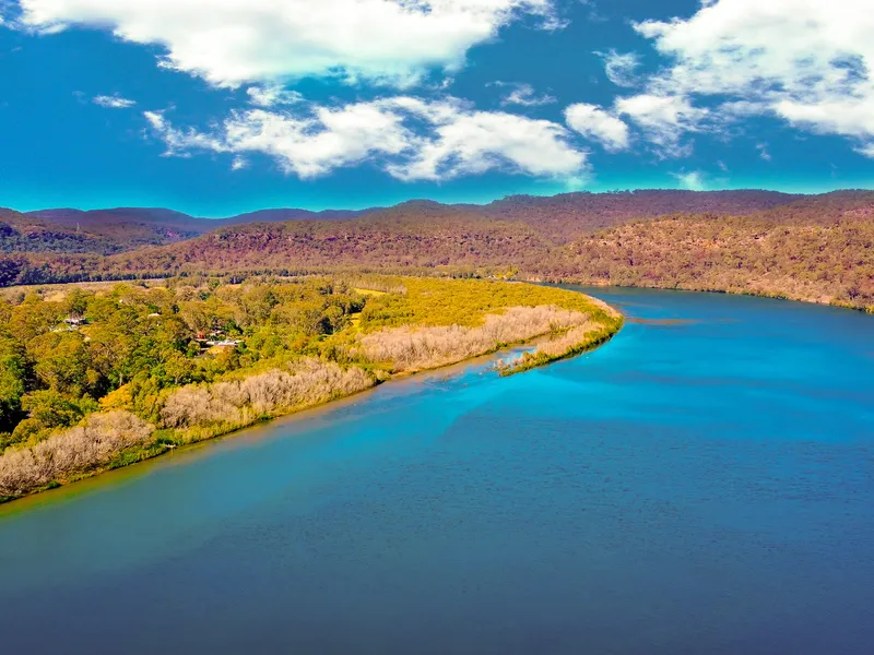 Charming Cottage with Hawkesbury River Views