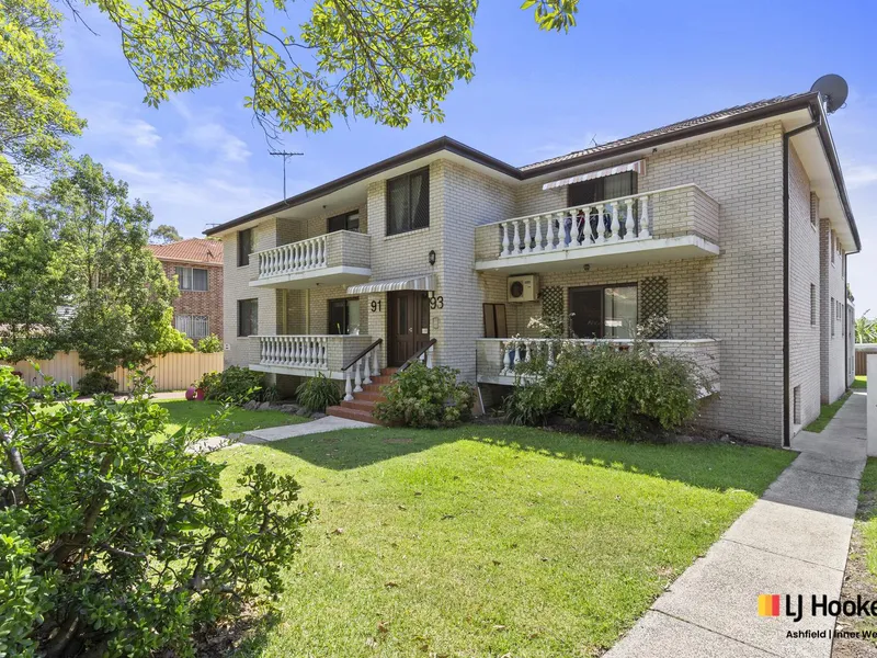 Spacious 2-Bedroom Unit in Prime Campsie Location