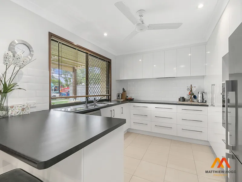 SHORT TERM LEASE - Your Next Piece Of Paradise - Spacious, Bright, PET FRIENDLY
