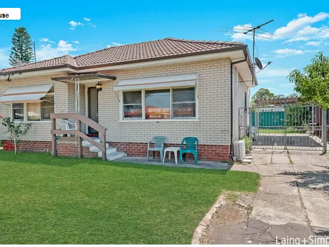 300 Clyde St, South Granville NSW 2142