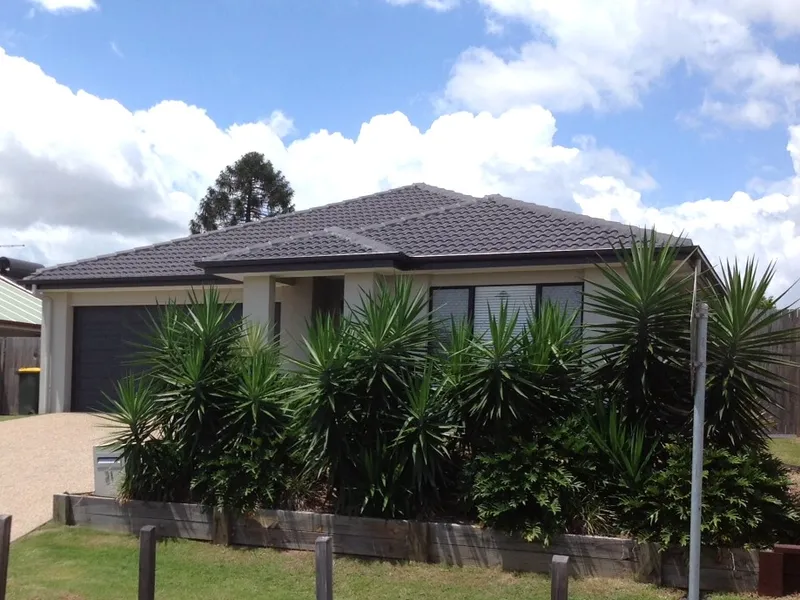 PARKLAND ESTATE - MODERN FAMILY HOME