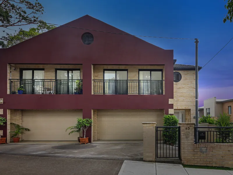 Modern Classy Duplex in the most Convenient Location