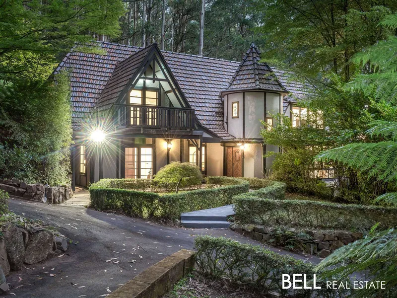 An Exquisite Family Playground on Almost 10 Acres